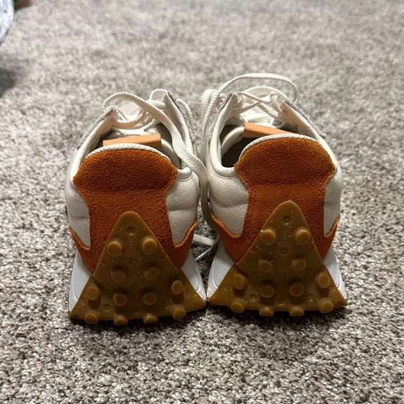New Balance 327 Women's Sneakers in Cream and Tan - Picture 4 of 9
